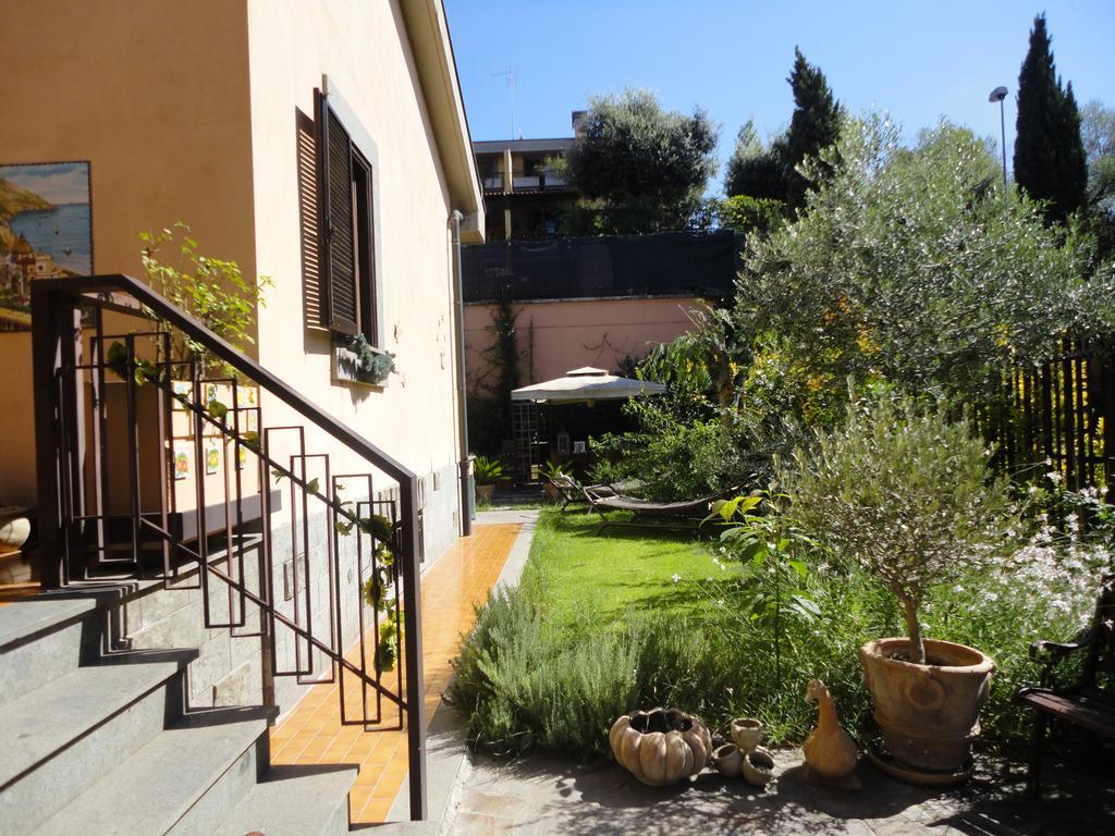 Girasolereale Bed And Breakfast โรม ภายนอก รูปภาพ